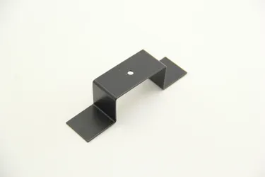 Suporte lateral do rodapé metálico 2