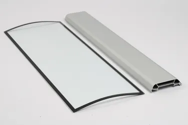 Curved Serve Over Group