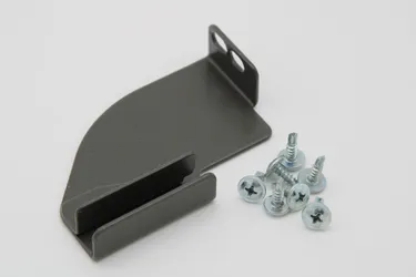 Front Retainer for Front Weir Glass - Right