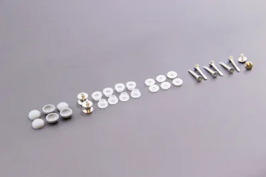 Conjunto de parafusos para servir sobre