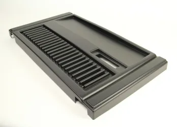 Grelha frontal de plástico