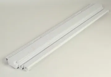 Frente de piscina Plástico