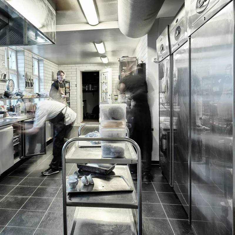 Upprättstående förvaringskylar